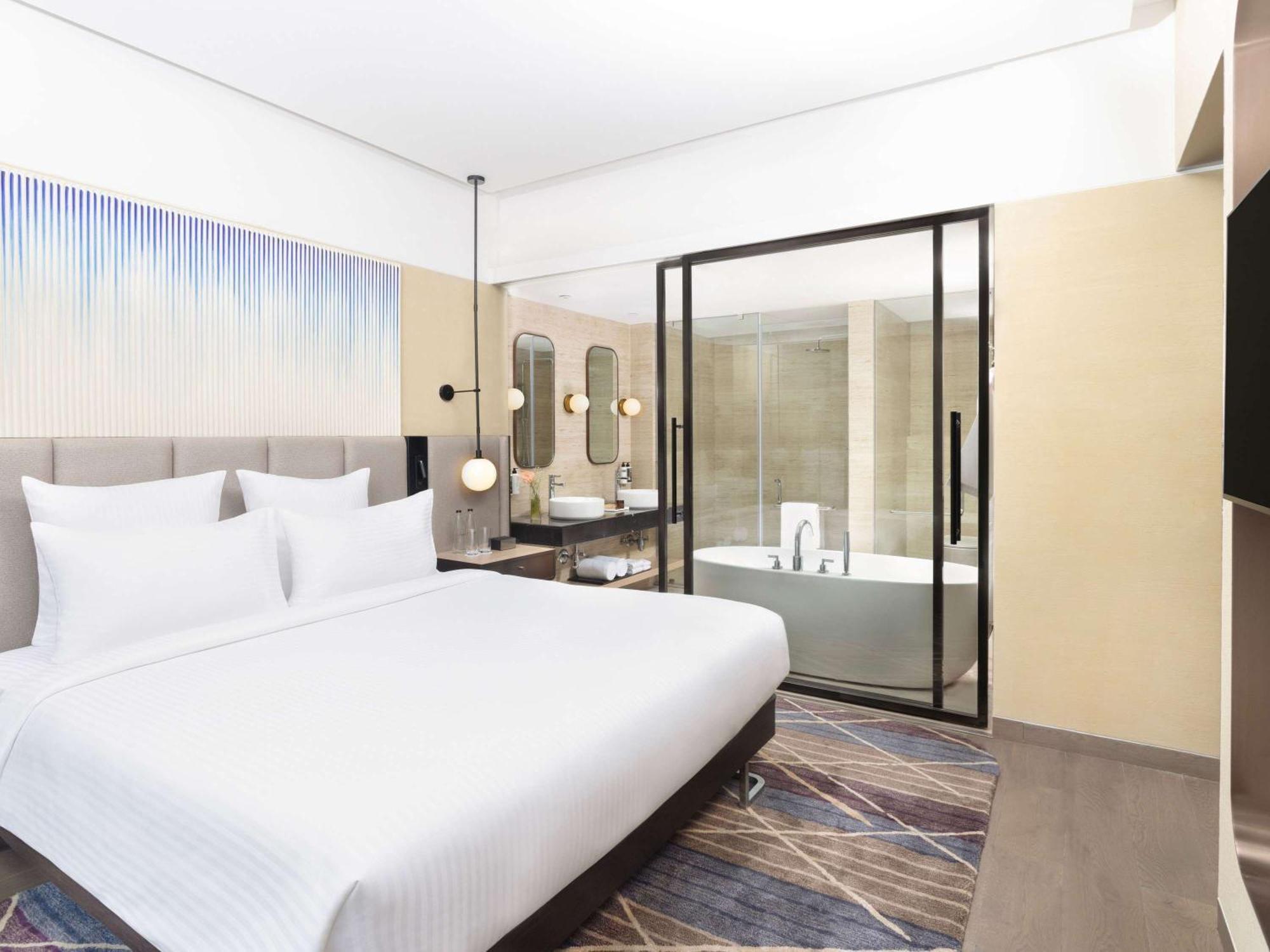 Novotel New Delhi City Centre 外观 照片