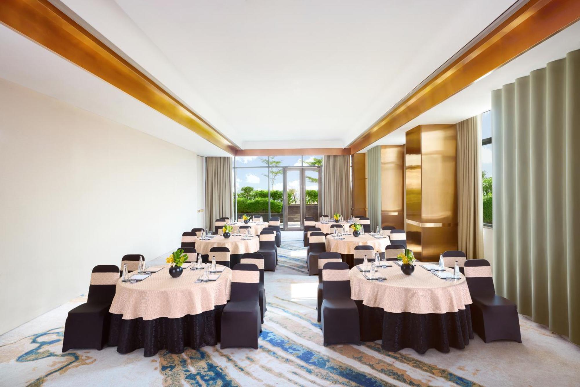 Novotel New Delhi City Centre 外观 照片