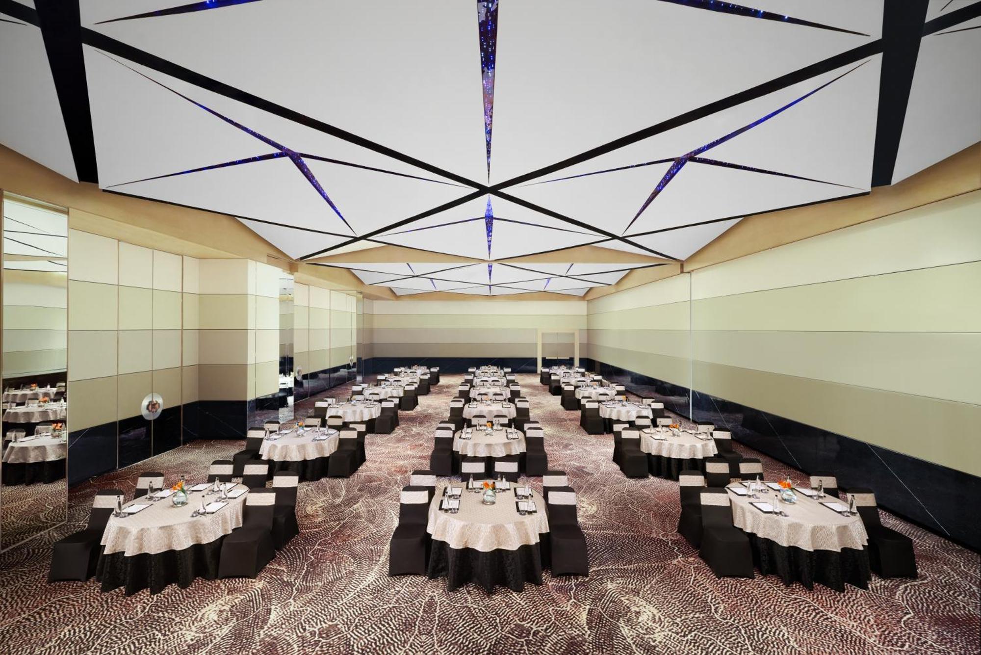 Novotel New Delhi City Centre 外观 照片