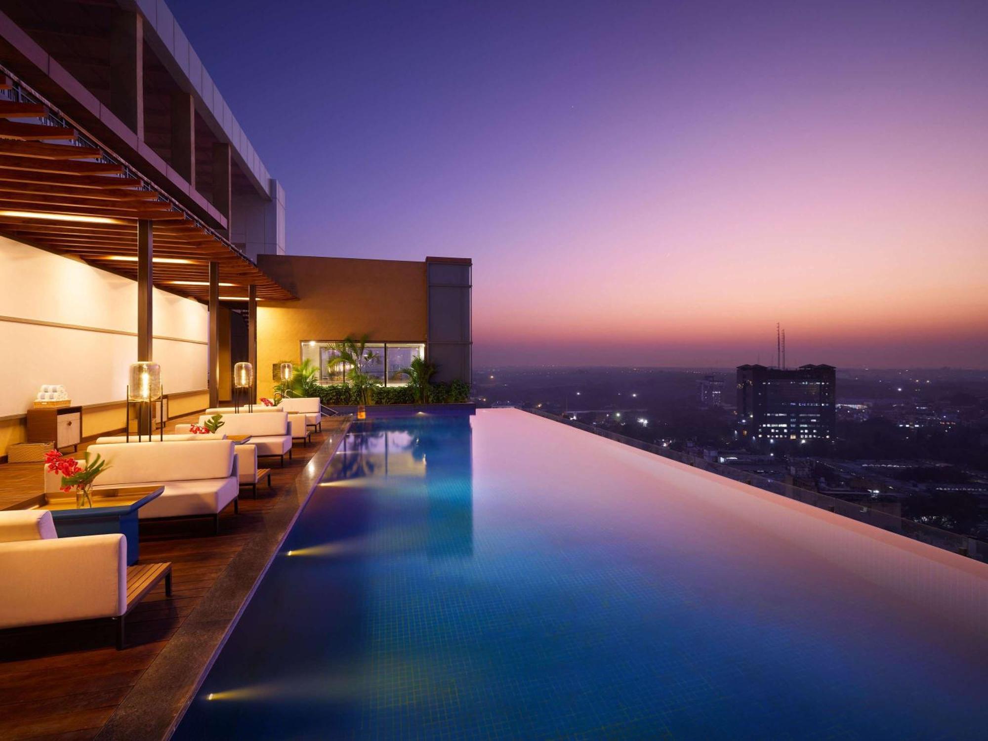 Novotel New Delhi City Centre 外观 照片